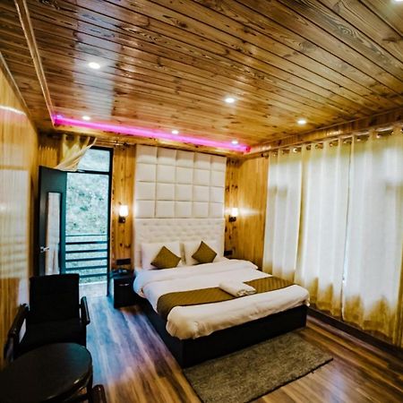 Hotel Black Magic Manāli Екстериор снимка