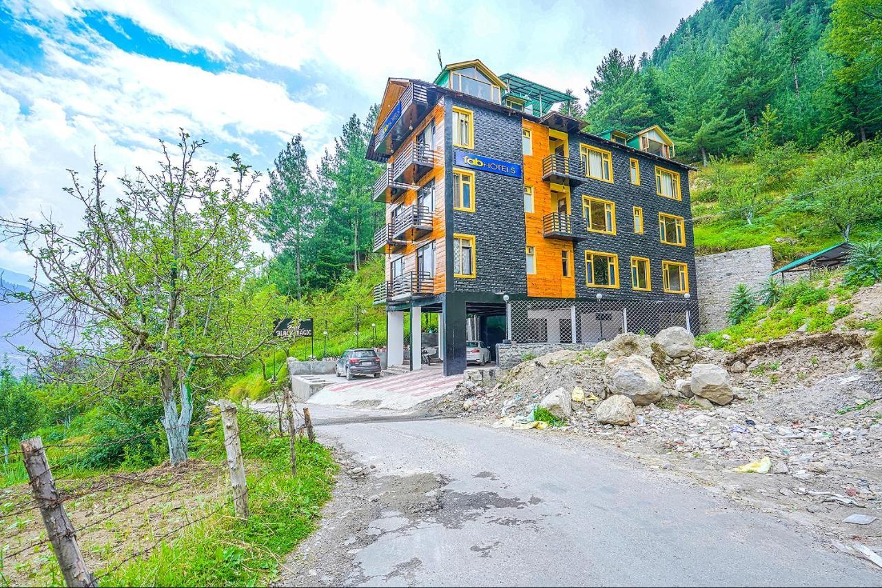 Hotel Black Magic Manāli Екстериор снимка